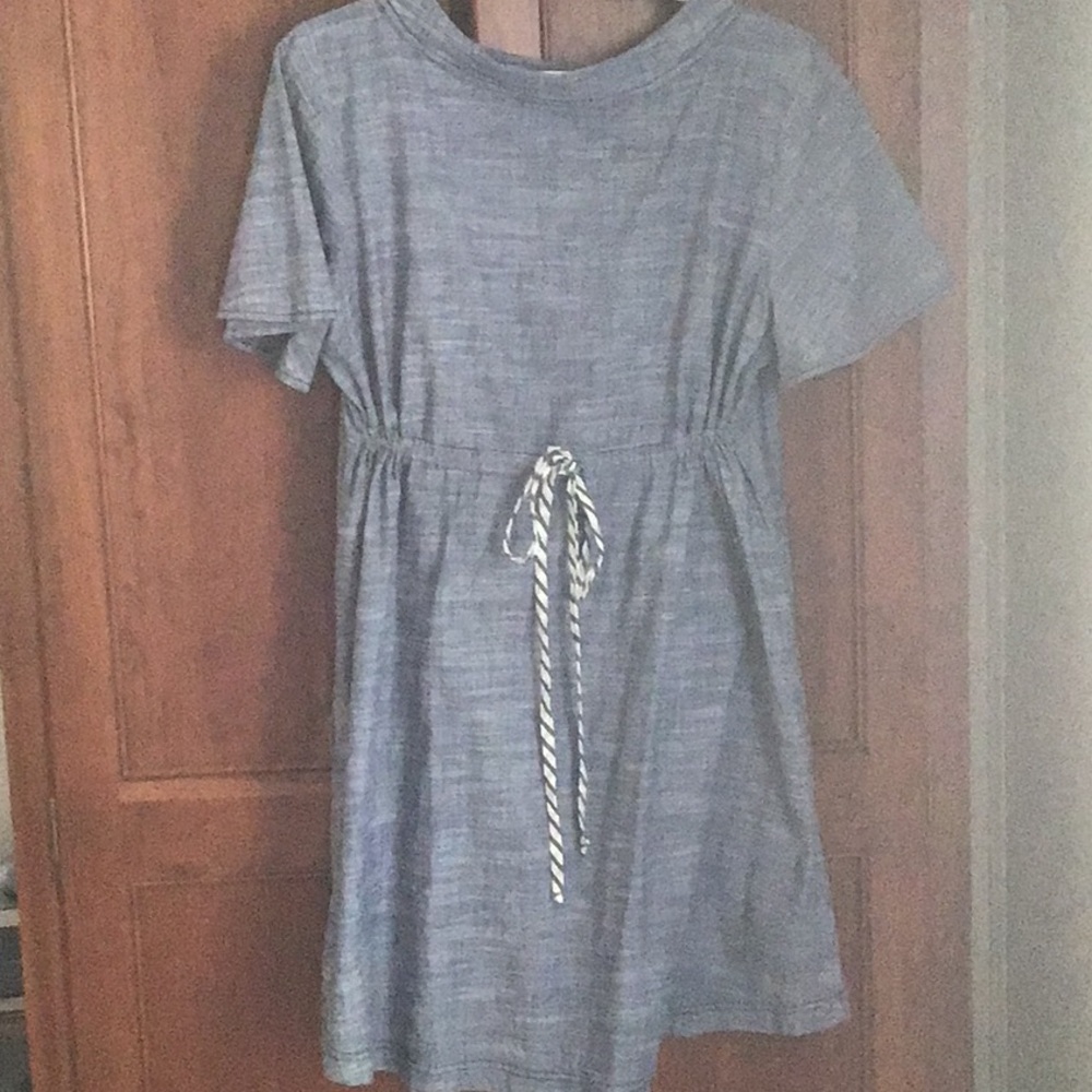 Cousin Earl Blue dress - Picture 2 of 5